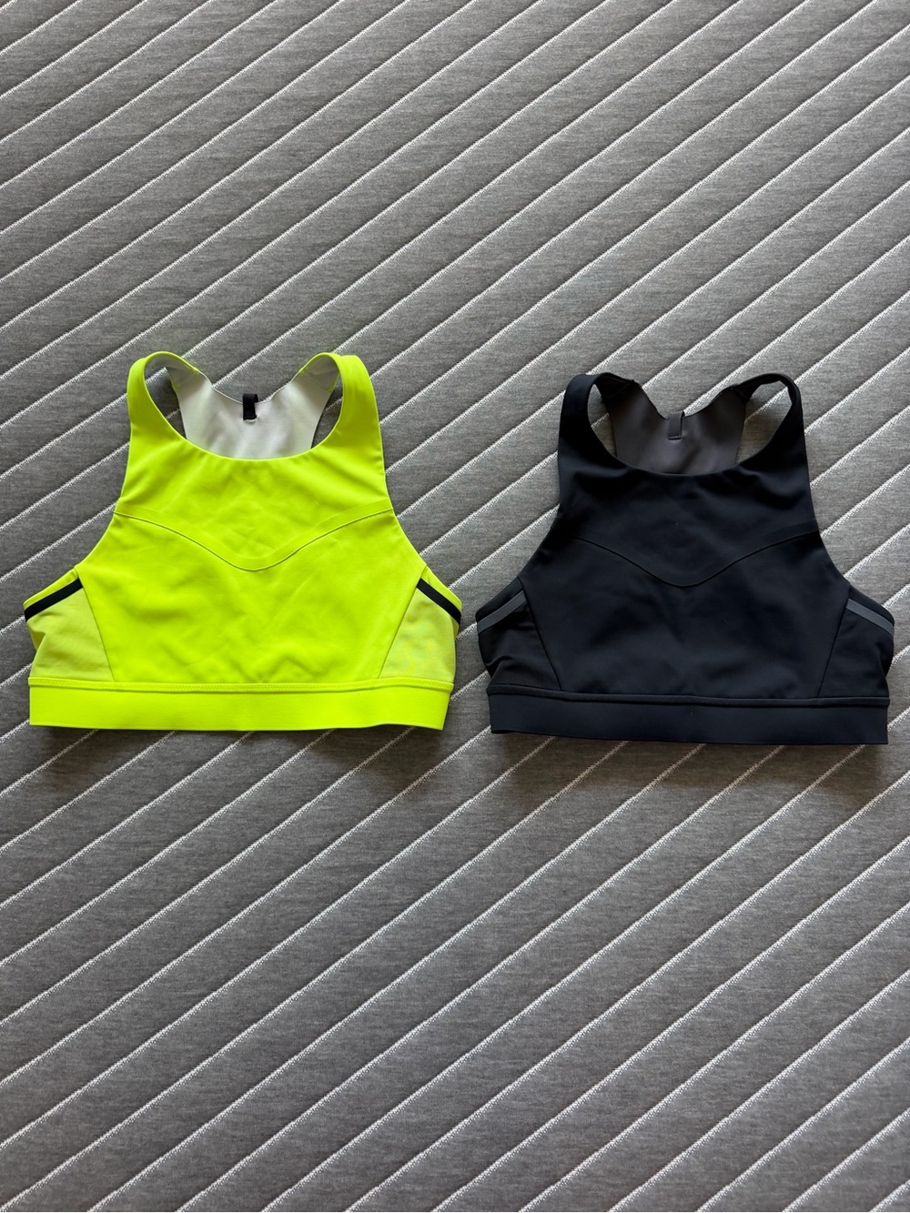 Brooks Running Pocket Sports Bra Bundle